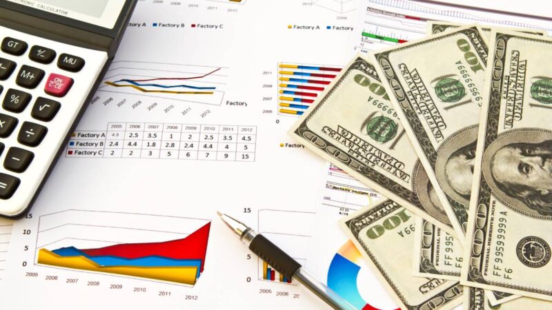 Is It Better to File for Bankruptcy or Consolidate Debt in Miami Florida